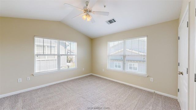 1725 Harvey Mitchell Parkway 1721, College Station, TX 77840