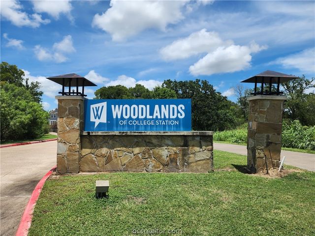 1725 Harvey Mitchell Parkway 1721, College Station, TX 77840