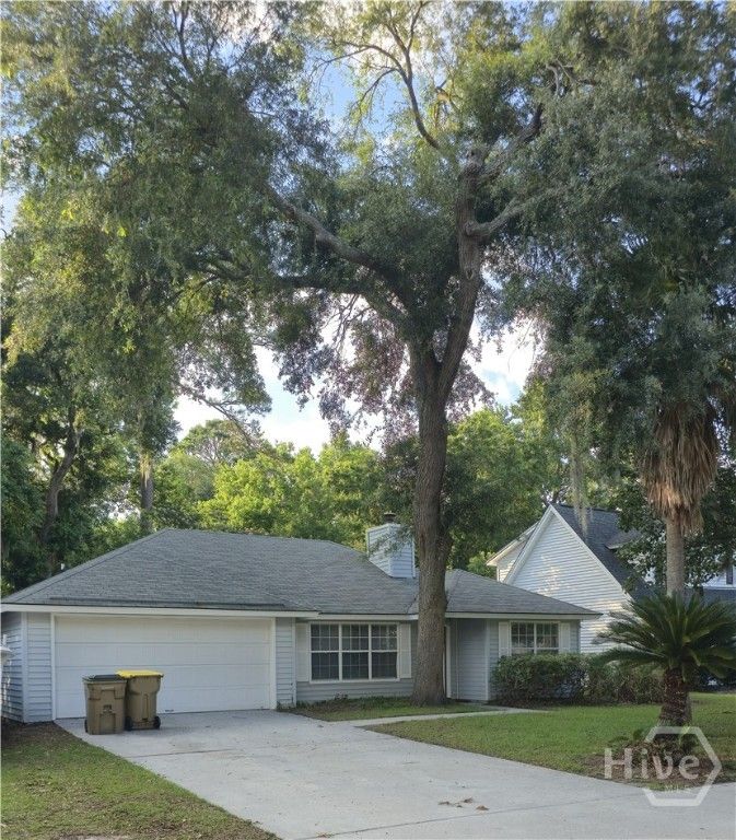 Image 1 of property listing at 122 Penn Station, Savannah, GA 31410