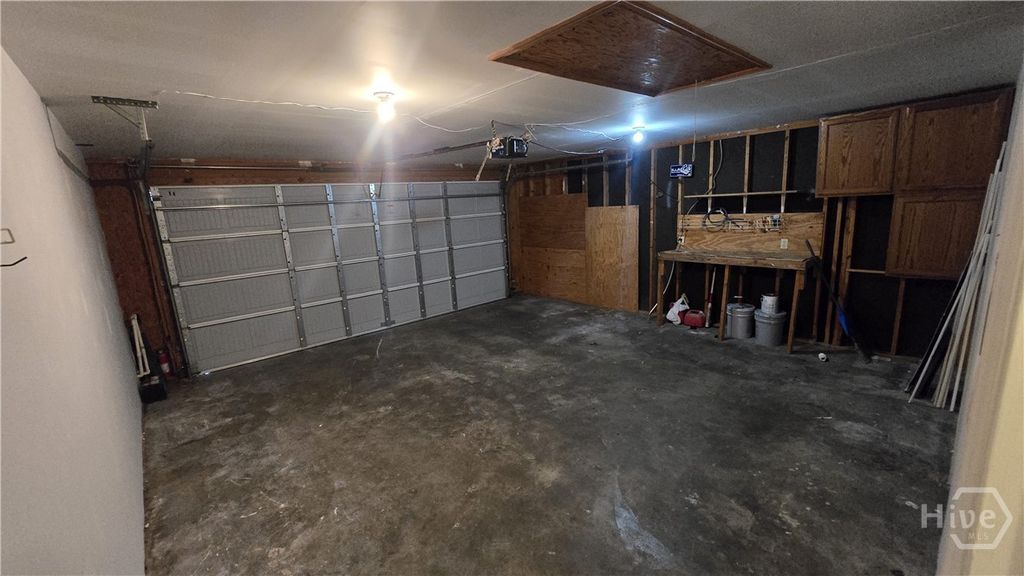 Image 23 of property listing at 122 Penn Station, Savannah, GA 31410