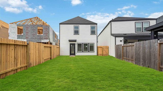 2905 Crown Gate Drive, Houston, TX 77047