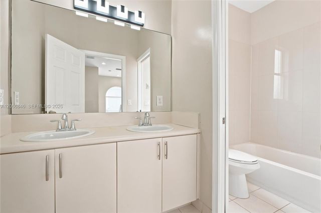 3710 NE 22nd Place 3710, Homestead, FL 33033