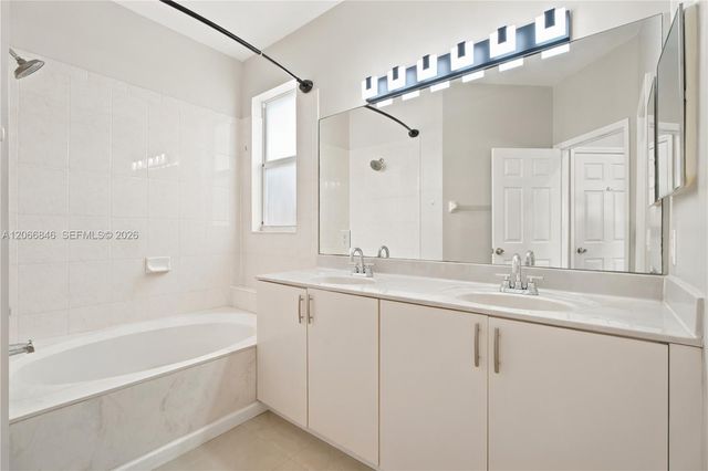 3710 NE 22nd Place 3710, Homestead, FL 33033