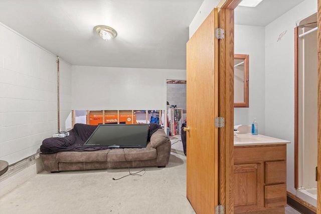 107 Kimball Avenue, Elroy, WI 53929