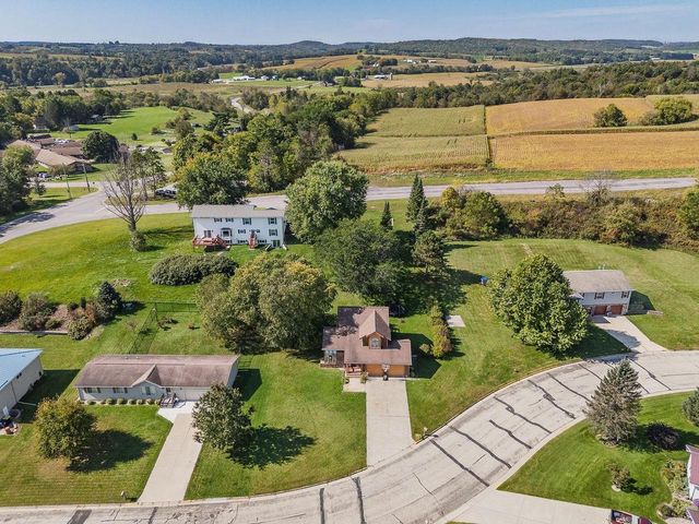 107 Kimball Avenue, Elroy, WI 53929