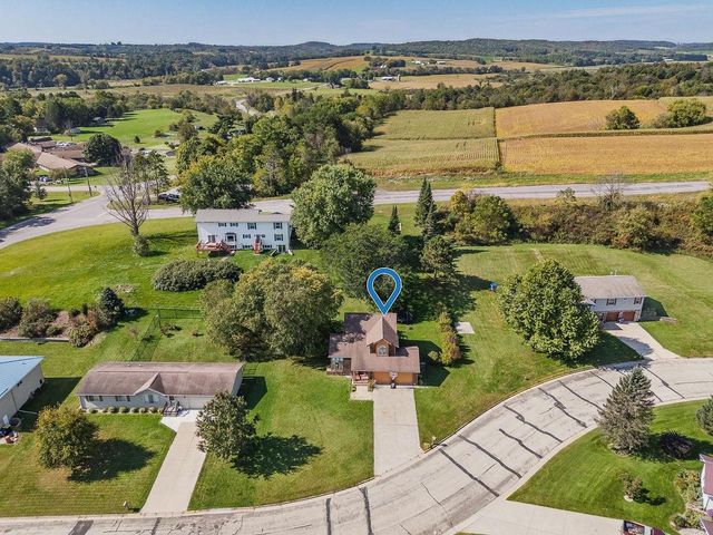 107 Kimball Avenue, Elroy, WI 53929