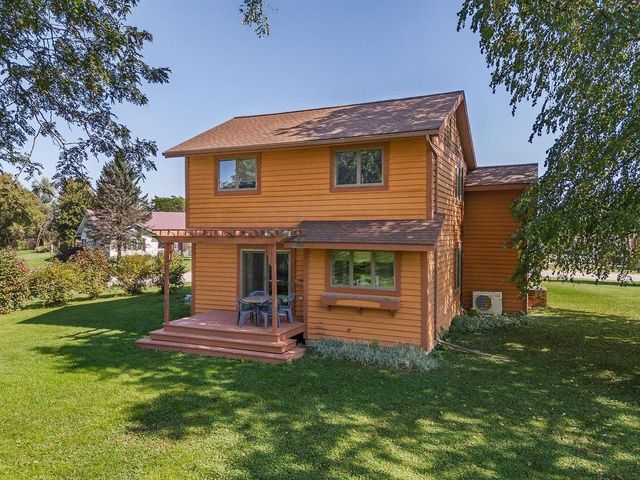 107 Kimball Avenue, Elroy, WI 53929