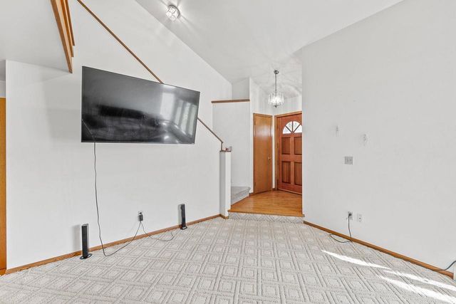 107 Kimball Avenue, Elroy, WI 53929