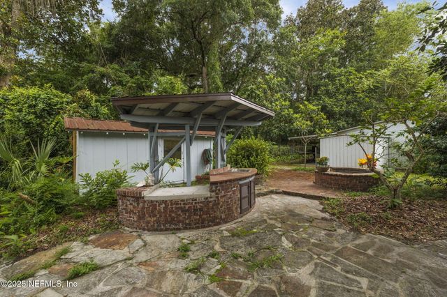 109 CODY Drive, Satsuma, FL 32189