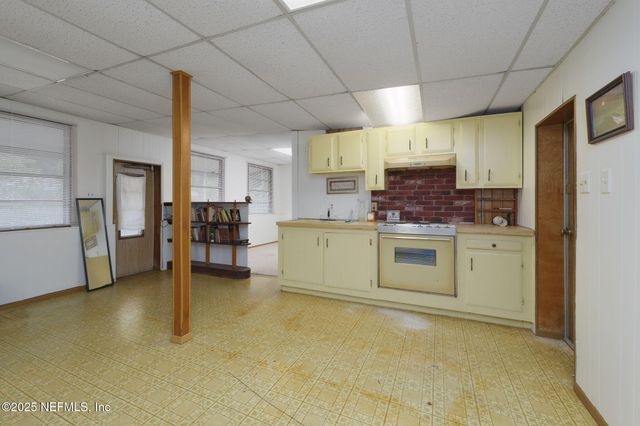 109 CODY Drive, Satsuma, FL 32189