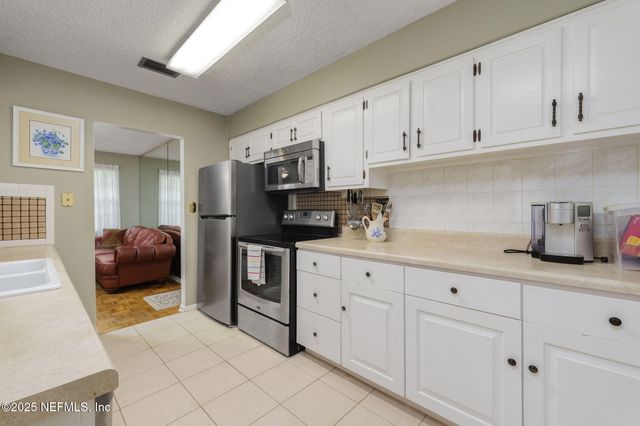 109 CODY Drive, Satsuma, FL 32189