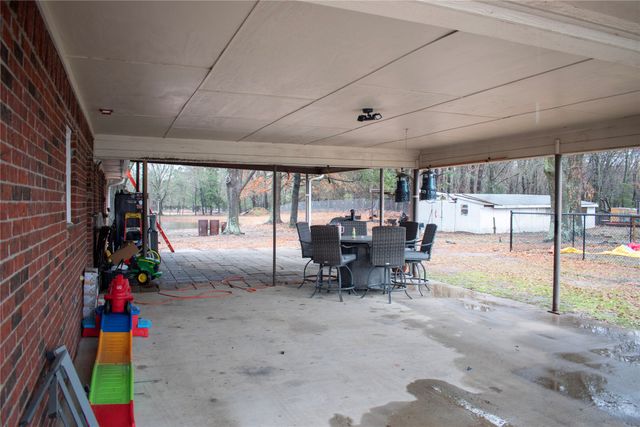 10825 Estate Lane, Terrell, TX 75161