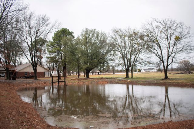 10825 Estate Lane, Terrell, TX 75161