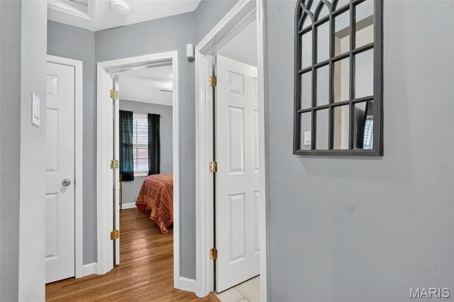 4317 Sunshine Drive, St Louis, MO 63116