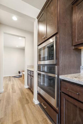 2203 N Laverne Avenue, Fresno, CA 93727