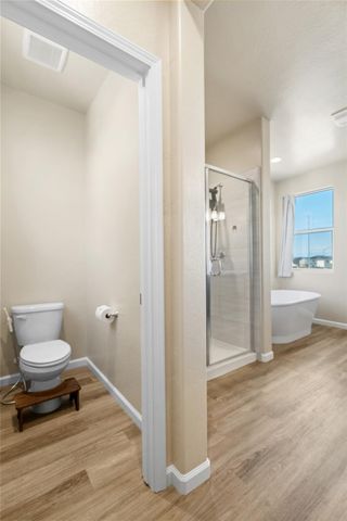 2203 N Laverne Avenue, Fresno, CA 93727