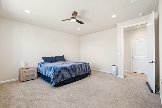 2203 N Laverne Avenue, Fresno, CA 93727