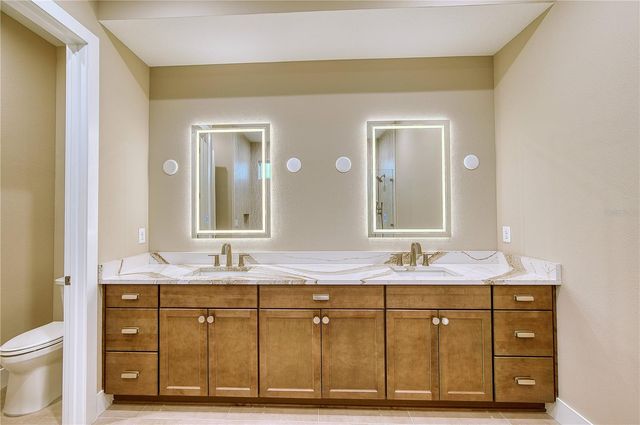 4584 CEDRON COURT, Sarasota, FL 34240
