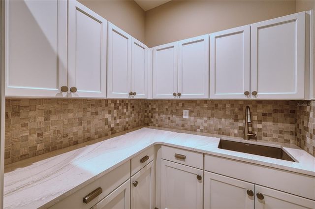 4584 CEDRON COURT, Sarasota, FL 34240