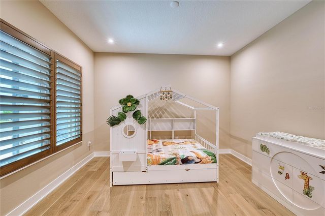 4584 CEDRON COURT, Sarasota, FL 34240
