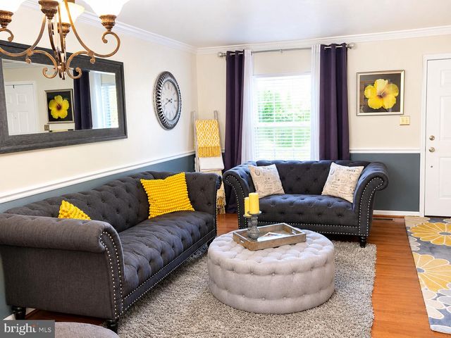 4622 FLATLICK BRANCH DR, Chantilly, VA 20151