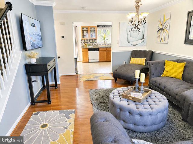4622 FLATLICK BRANCH DR, Chantilly, VA 20151