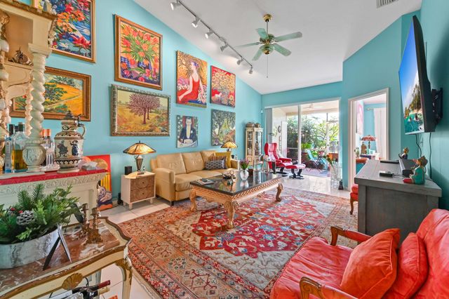 6374 Park Lake Circle 6374, Boynton Beach, FL 33437