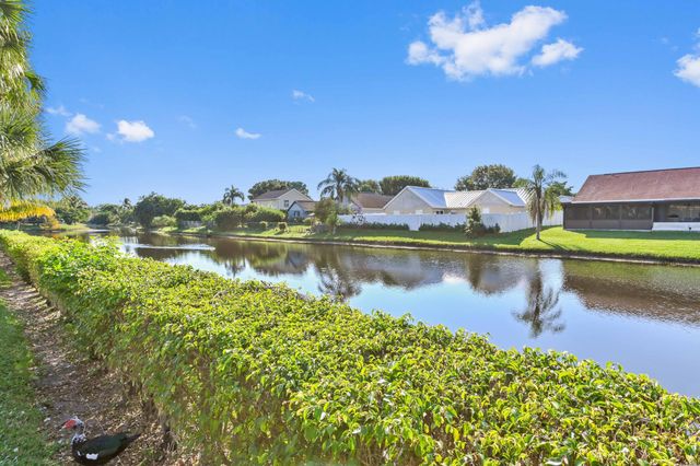 6374 Park Lake Circle 6374, Boynton Beach, FL 33437