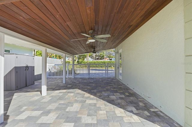 302 GEORGIA AVENUE, Crystal Beach, FL 34681