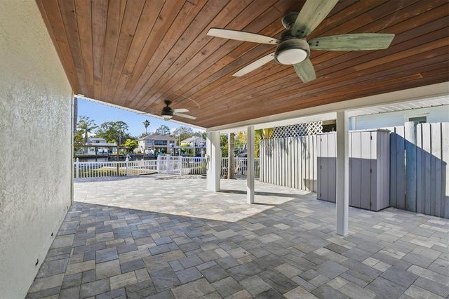 302 GEORGIA AVENUE, Crystal Beach, FL 34681