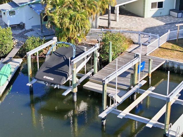 302 GEORGIA AVENUE, Crystal Beach, FL 34681