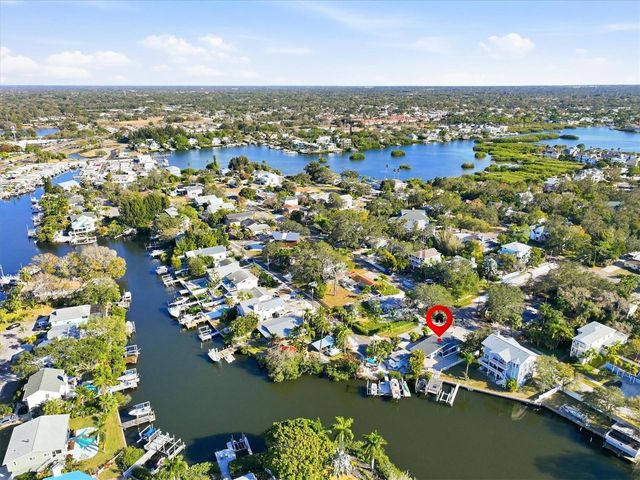 302 GEORGIA AVENUE, Crystal Beach, FL 34681