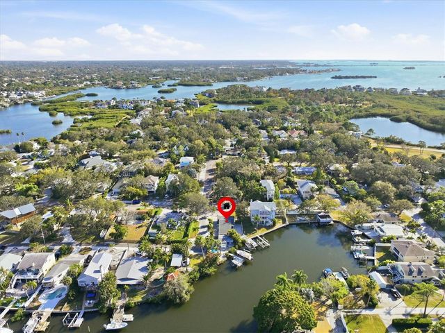 302 GEORGIA AVENUE, Crystal Beach, FL 34681