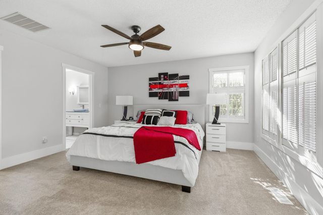 1518 Hunter Hill Road, Hudson, WI 54016