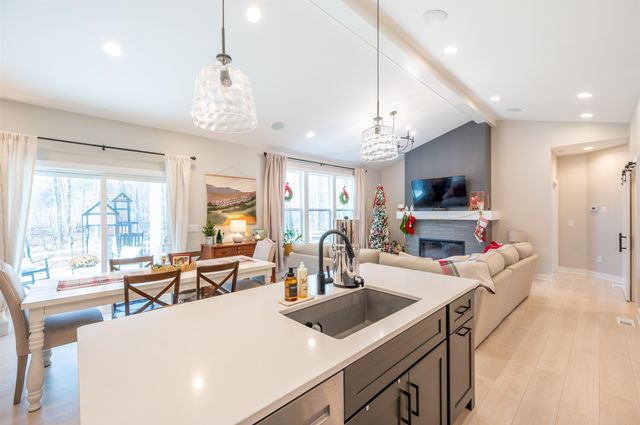 7404 Boulder Creek Drive, Midland, MI 48642