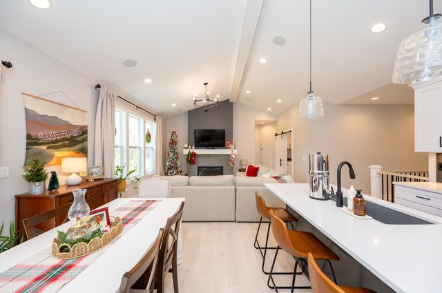 7404 Boulder Creek Drive, Midland, MI 48642