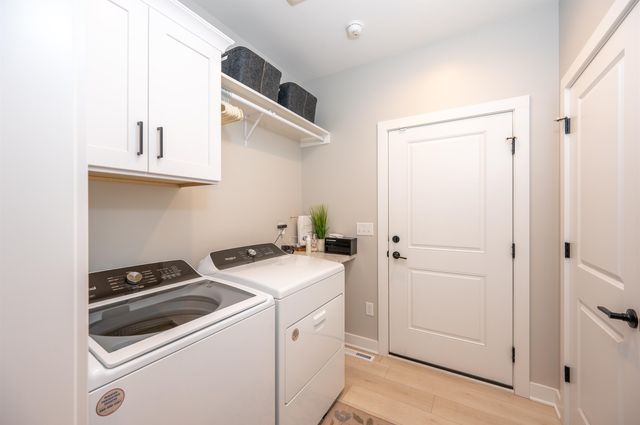 7404 Boulder Creek Drive, Midland, MI 48642