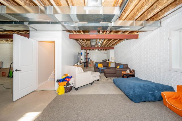 7404 Boulder Creek Drive, Midland, MI 48642