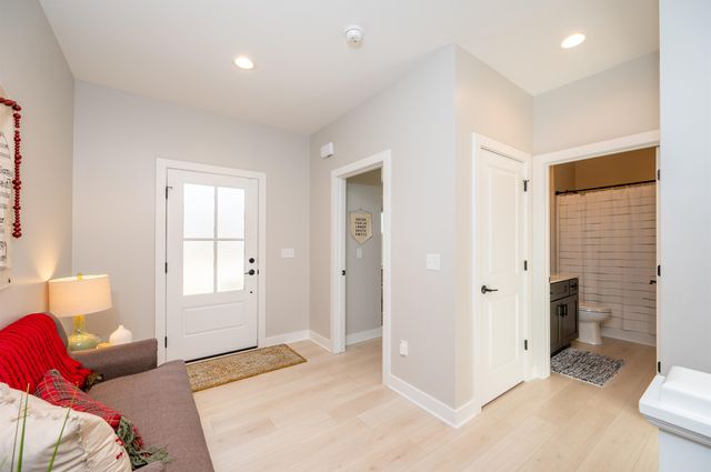 7404 Boulder Creek Drive, Midland, MI 48642