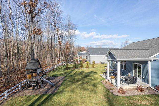 7404 Boulder Creek Drive, Midland, MI 48642