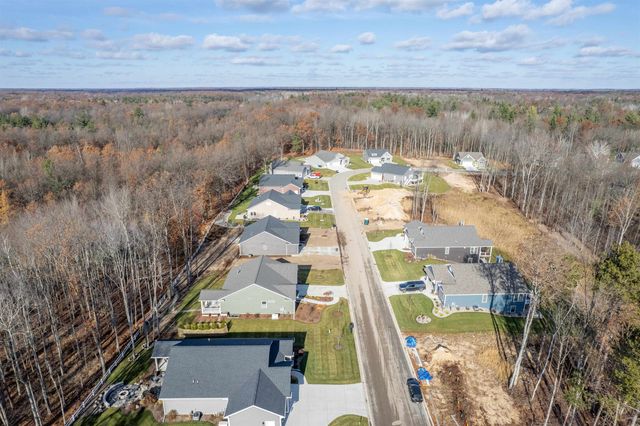 7404 Boulder Creek Drive, Midland, MI 48642