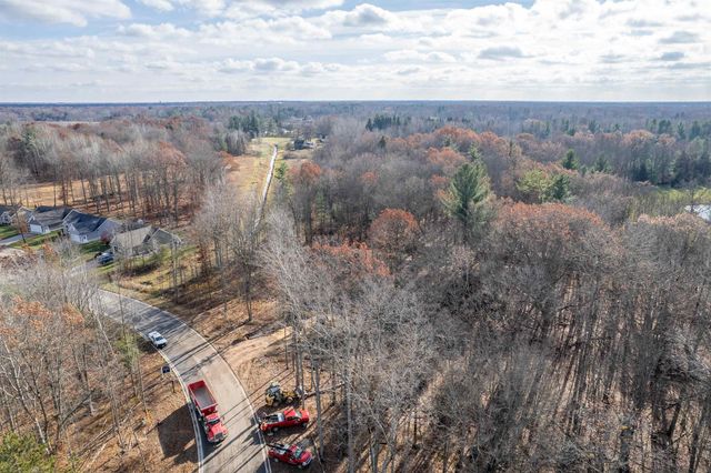 7404 Boulder Creek Drive, Midland, MI 48642