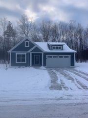 7404 Boulder Creek Drive, Midland, MI 48642