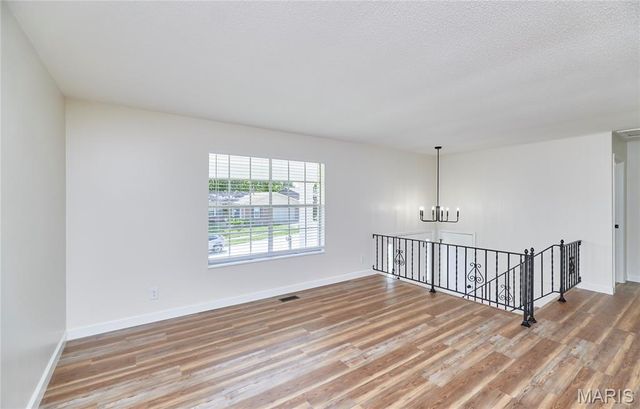 1771 Redcoat Drive, Maryland Heights, MO 63043