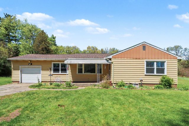 7445 Morgan Road, Pennfield Twp, MI 49017