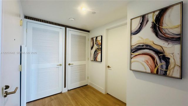 90 NE 32 ST 613, Miami, FL 33137