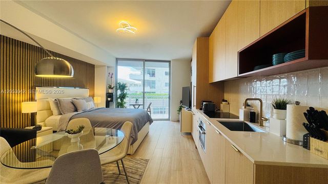 90 NE 32 ST 613, Miami, FL 33137