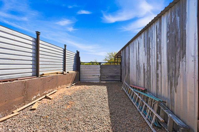 619 Edith Drive, Belen, NM 87002