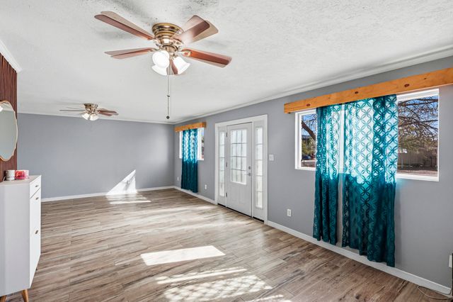 619 Edith Drive, Belen, NM 87002