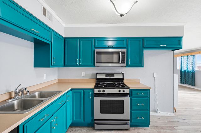 619 Edith Drive, Belen, NM 87002